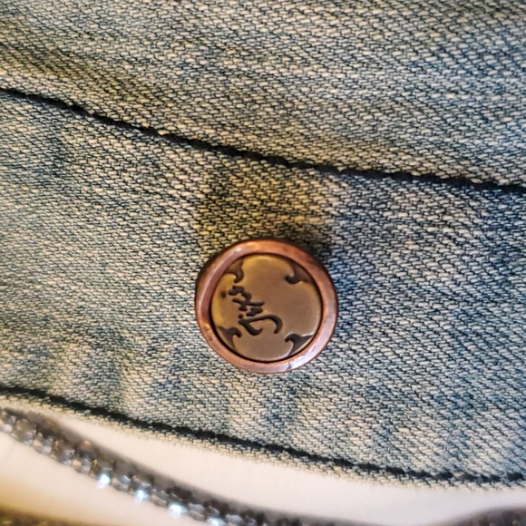 Tixi Cropped Denim Jacket - Picture 7 of 13